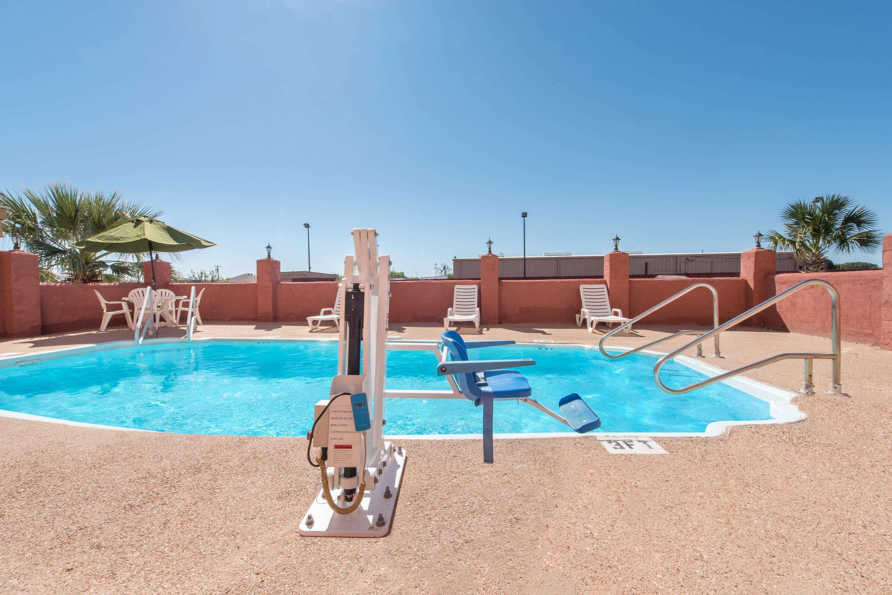 Hotel Super 8 By Wyndham Abilene South Exteriér fotografie